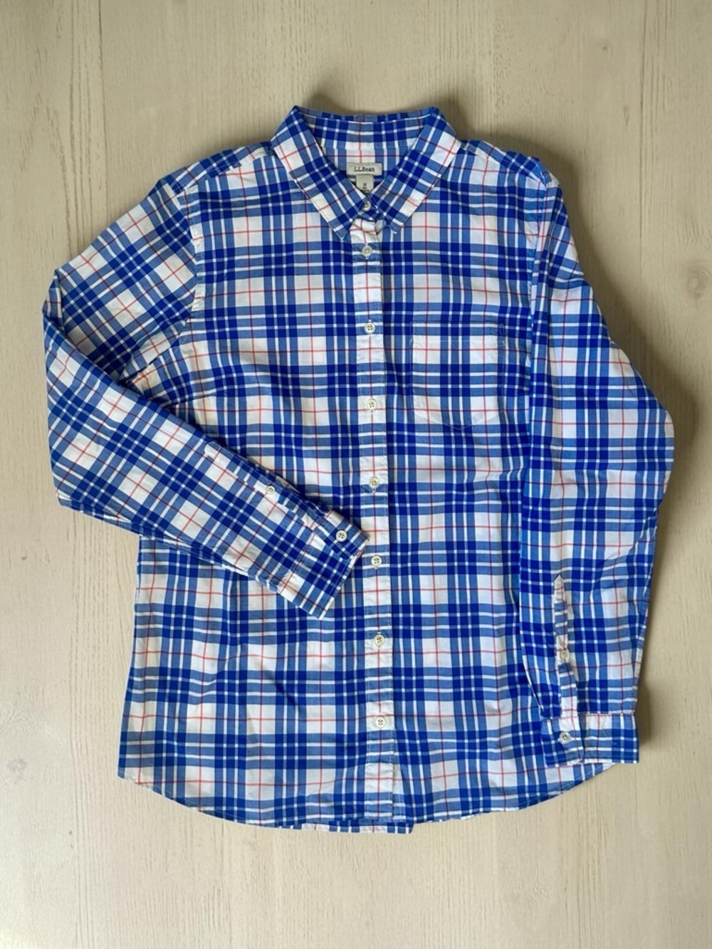 L.L. Bean White and Blue Plaid Button-Down Shirt Woman Size M